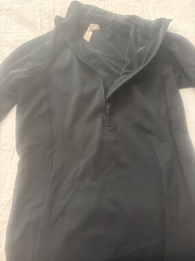 Under Armour Women's ColdGear quarter-zip base layer pullover, black sz Small